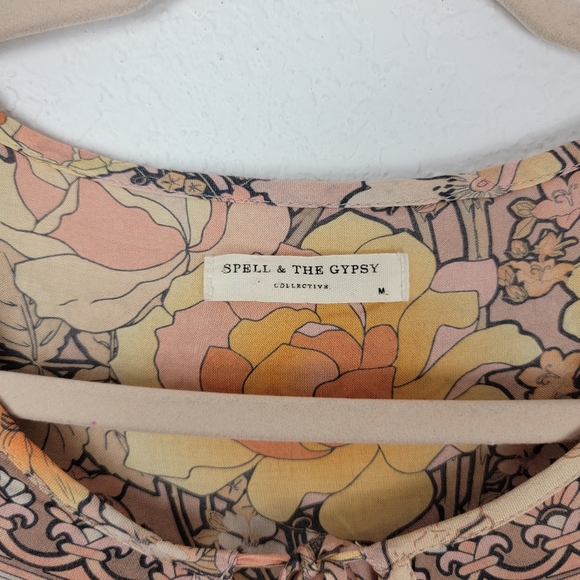 Spell & the Gypsy Amethyst gown. - Picture 8 of 12